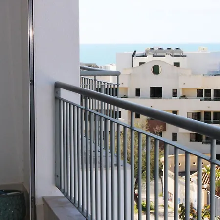 Apartament With Terrace Olhos De Agua