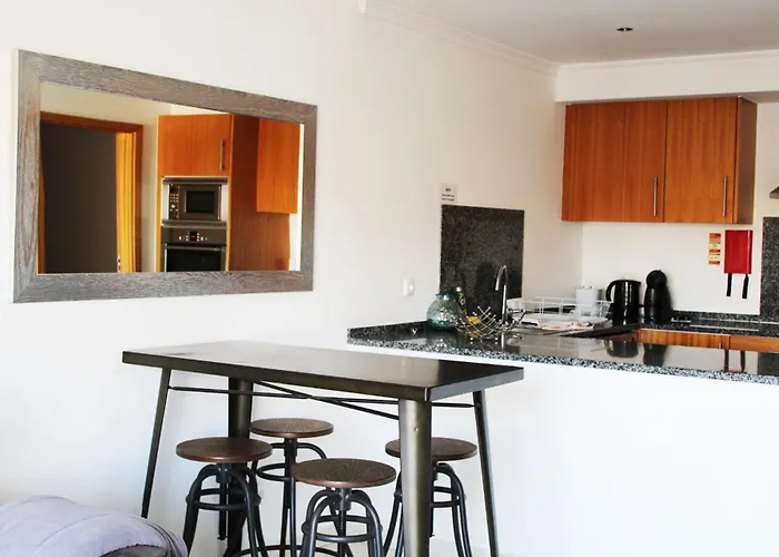 Apartment With Terrace Albufeira Olhos De Agua Apartment