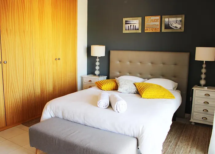 With Terrace Olhos De Agua * Albufeira